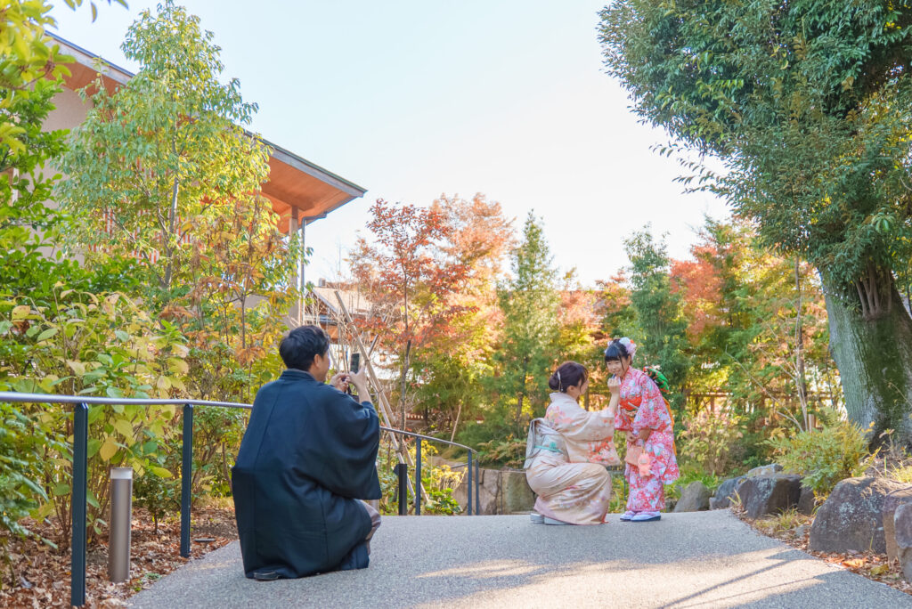 川越氷川神社七五三出張撮影家族写真