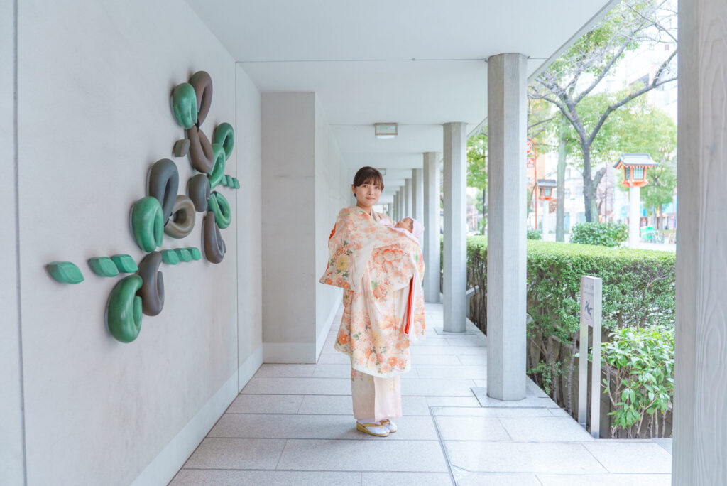 水天宮で女の子双子のお宮参り出張撮影