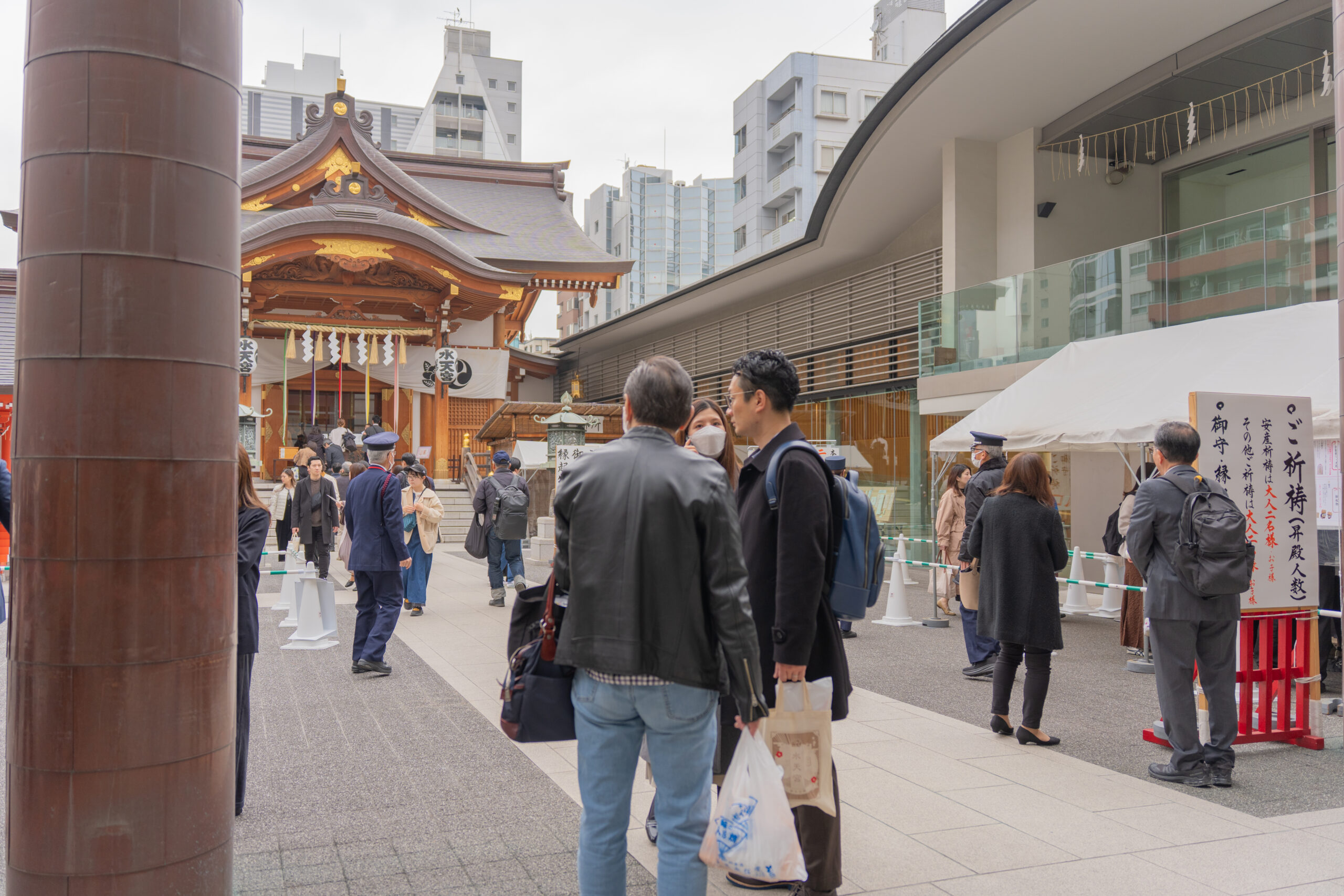水天宮 提灯横での家族写真 出張撮影