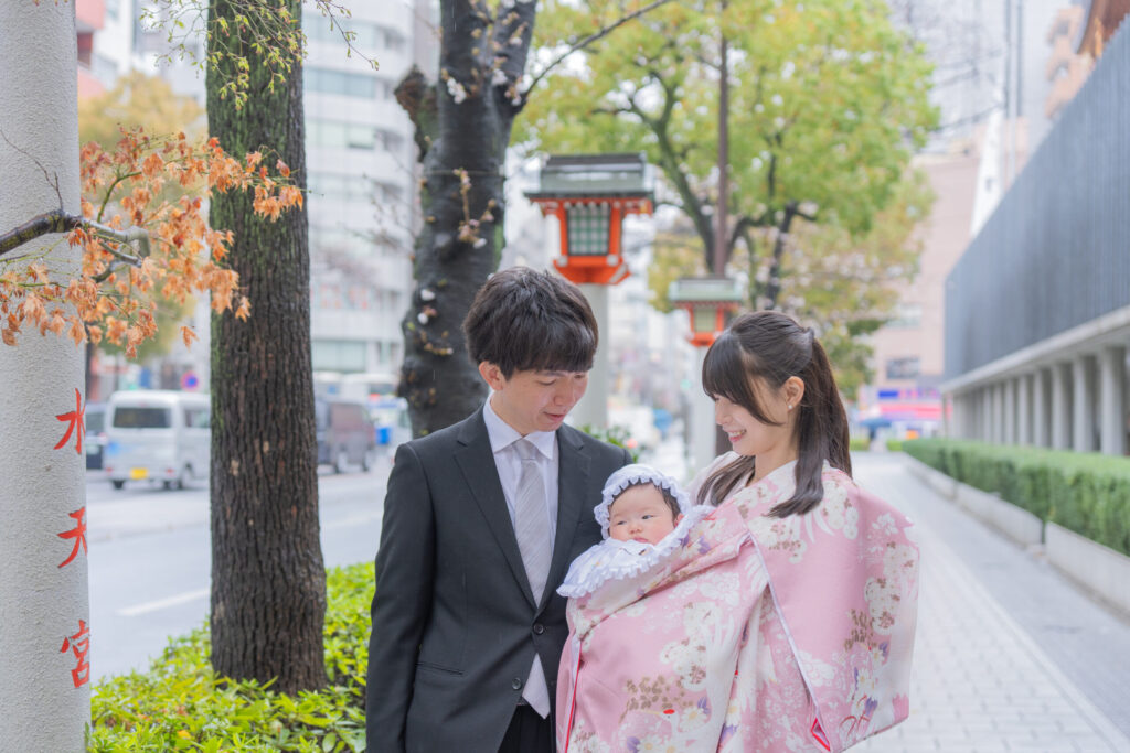 水天宮雨の日の出張撮影で1階ので家族写真
