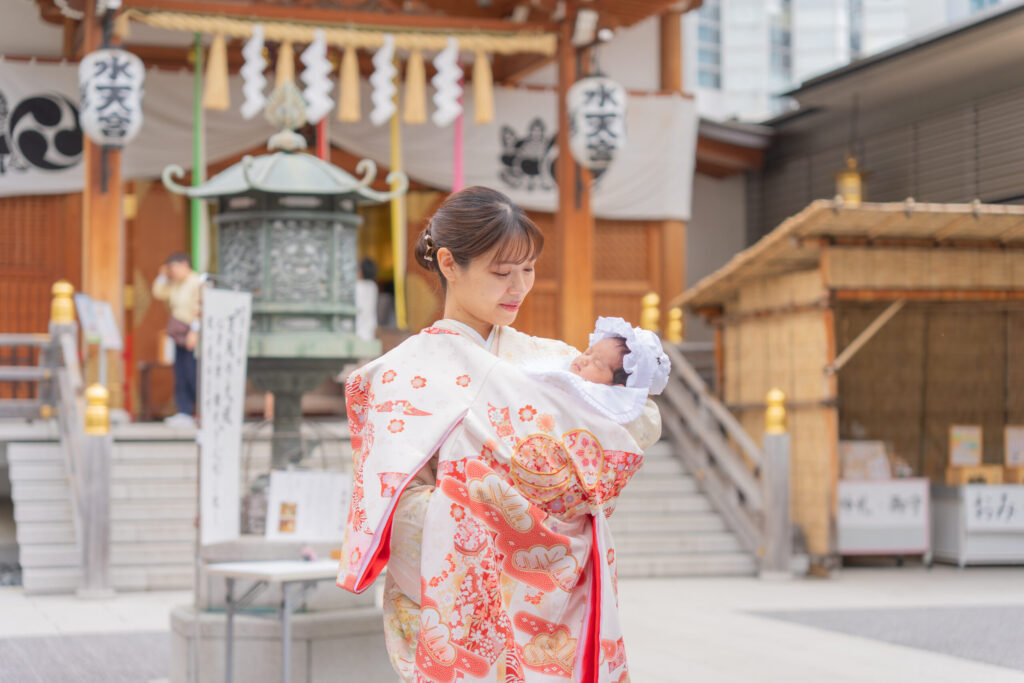 お宮参りの産着(祝着・掛け着)|出張撮影カメラマンが教える写真映えのコツ