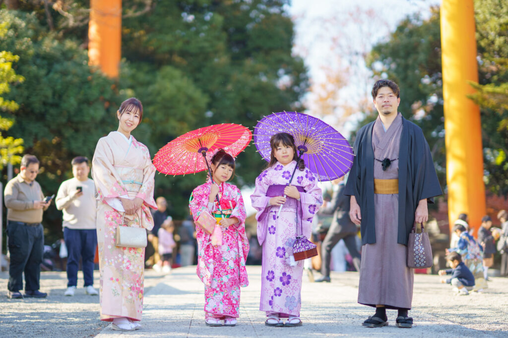 川越氷川神社七五三出張撮影家族写真