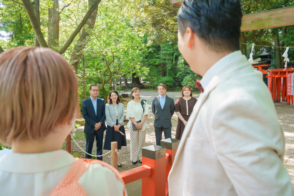 武蔵一宮氷川神社(さいたま市)でお宮参り出張撮影の写真と撮影スポット紹介|2025年7月更新|20枚以上の参考写真