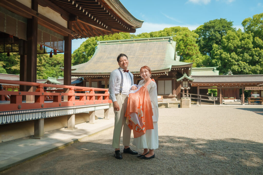 武蔵一宮氷川神社(さいたま市)でお宮参り出張撮影の写真と撮影スポット紹介|2025年7月更新|20枚以上の参考写真