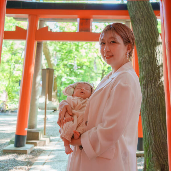 武蔵一宮氷川神社(さいたま市)でお宮参り出張撮影の写真と撮影スポット紹介｜2025年7月更新｜20枚以上の参考写真
