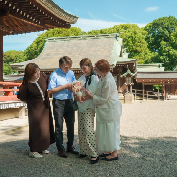武蔵一宮氷川神社(さいたま市)でお宮参り出張撮影の写真と撮影スポット紹介｜2025年7月更新｜20枚以上の参考写真