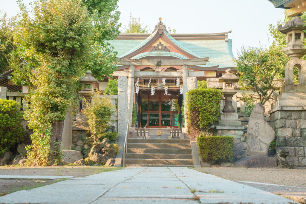 白鬚神社のお宮参り・七五三・安産祈願｜ご祈祷時間と初穂料・出張撮影ガイド