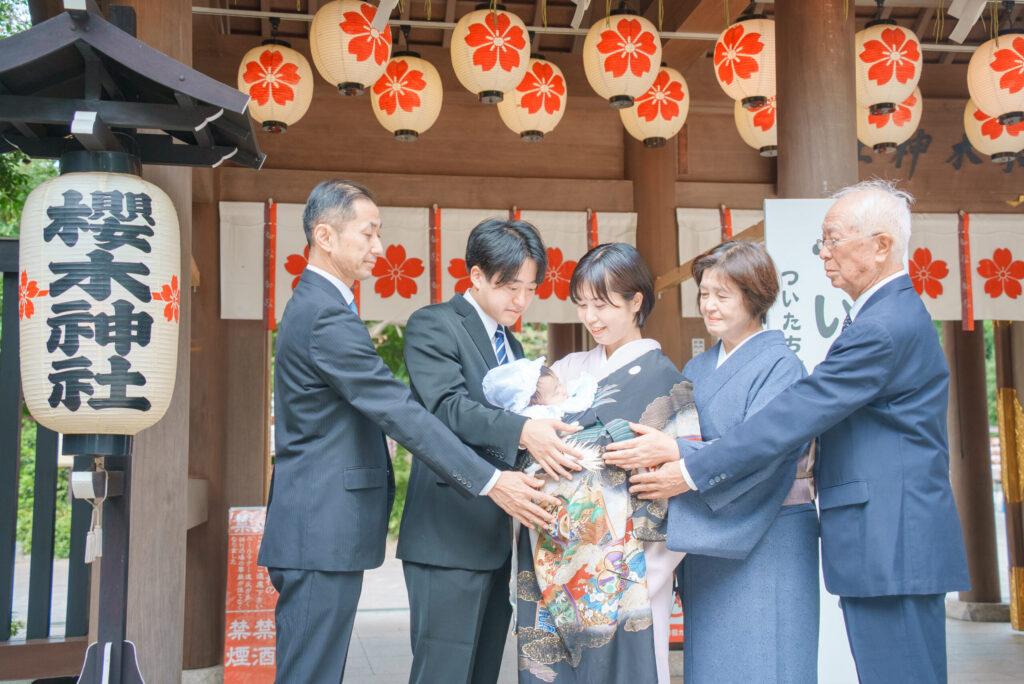 櫻木神社お宮参り出張撮影家族写真
