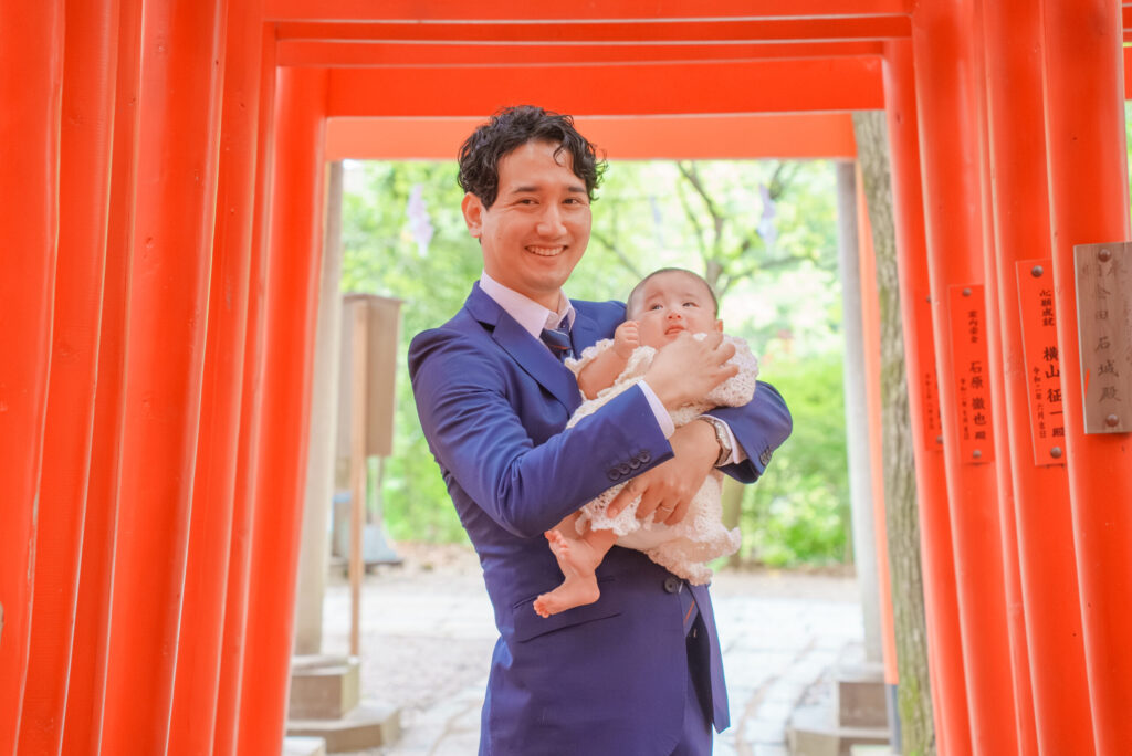 大宮氷川神社お宮参り出張撮影家族写真