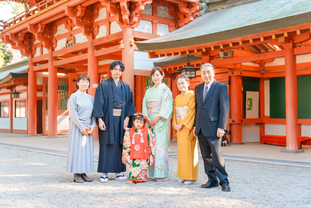 大宮氷川神社七五三出張撮影家族写真
