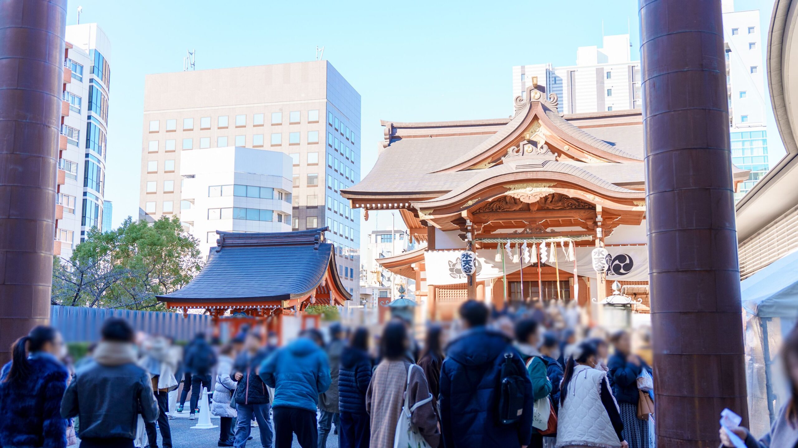 水天宮 本殿前でのお宮参り出張撮影