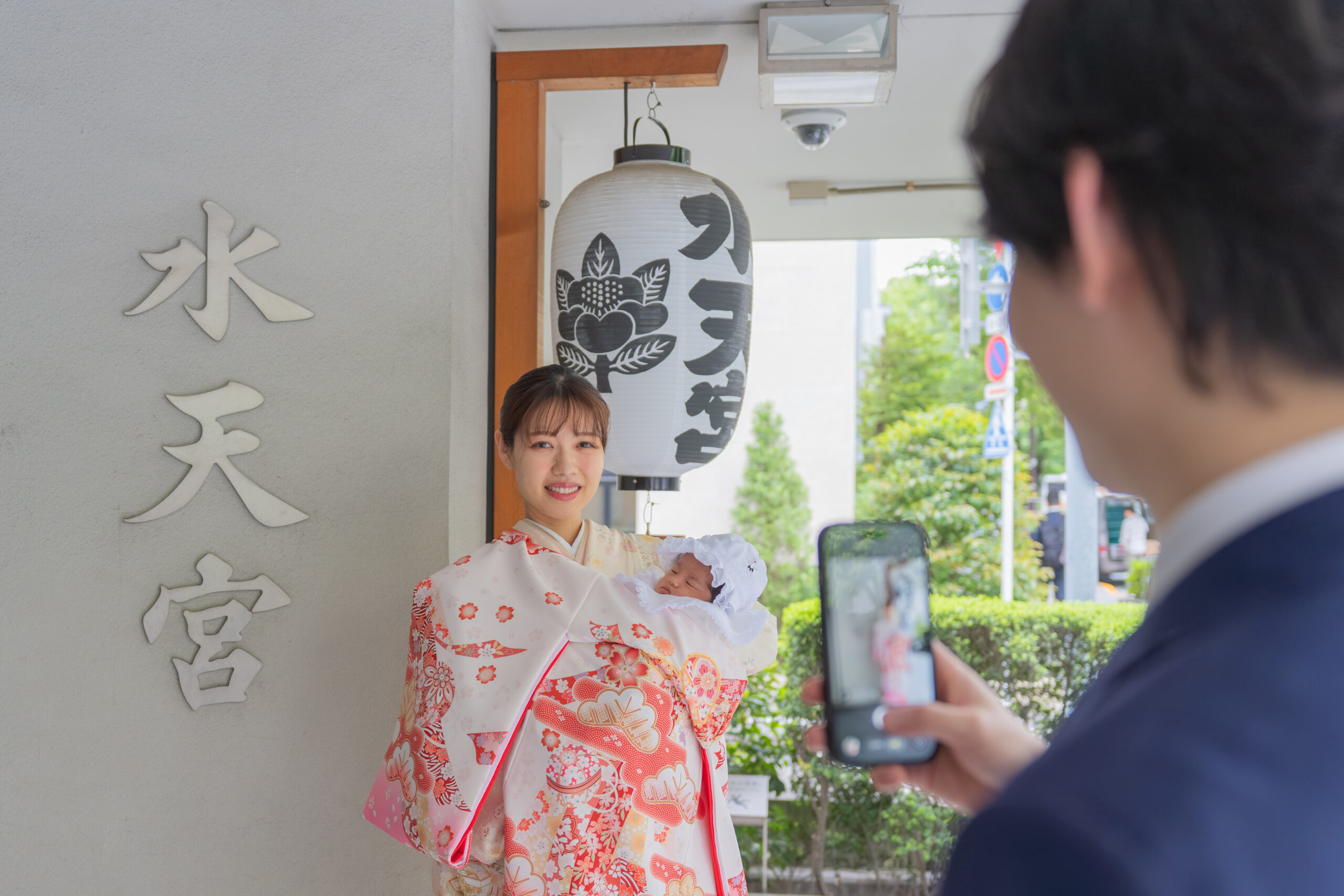 お宮参りの産着（祝着・掛け着）｜出張撮影カメラマンが教える写真映えのコツ